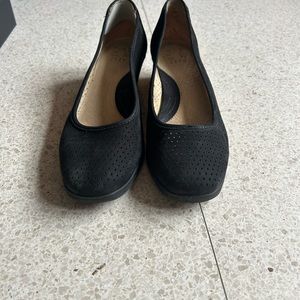 8.5W black suede stylish suede shoes